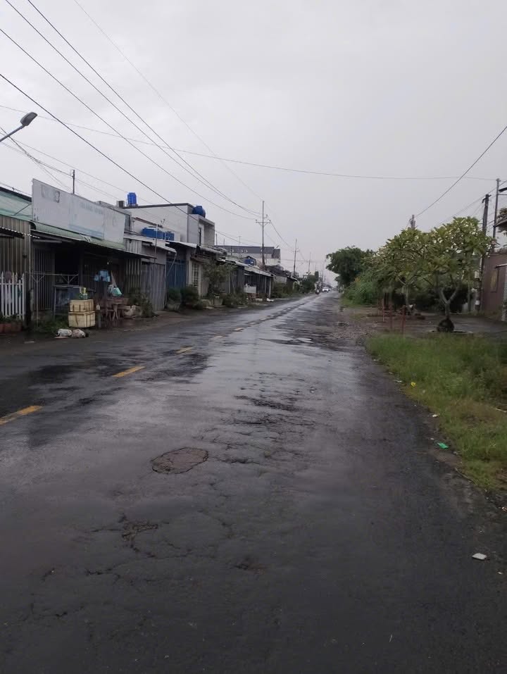 Nhà mặt tiền Quốc lộ 80, Xã Tân Hiệp A, Kiên Giang 95m² giá 700 triệu - Căn nhà lý tưởng bên sông!