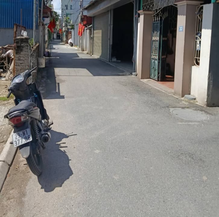 Đất thổ cư Phù Đổng, Gia Lâm 40m² giá 3 tỷ - Sổ đỏ chính chủ, sang tên ngay!