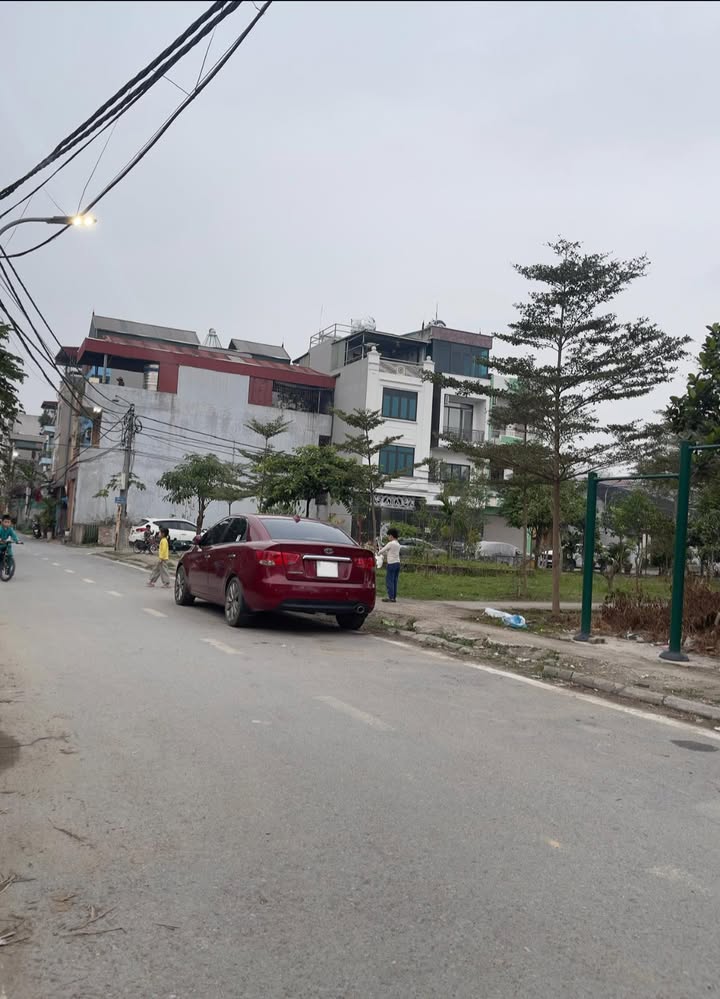 Nhà 4 tầng Tân Tây Đô 51m² giá 5 tỷ - Ô tô vào tận nhà!