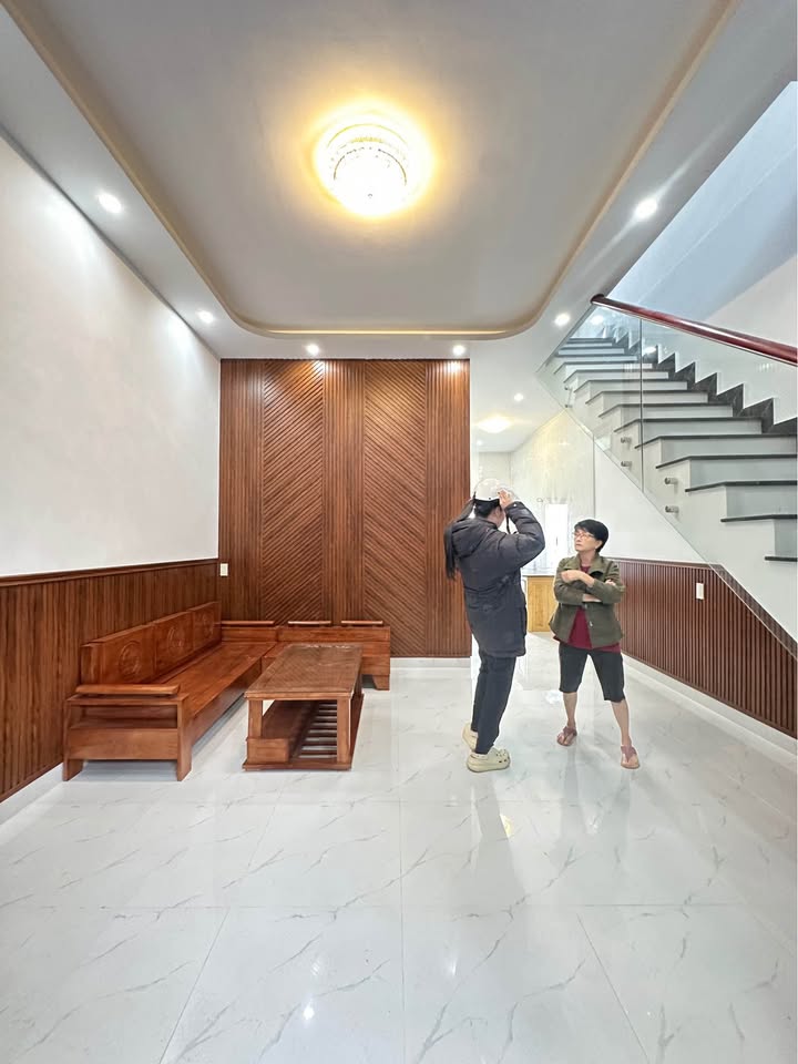 Nhà mới Đường Mê Linh, Phường 9, Đà Lạt 55m² giá 2.3 tỷ - Chính chủ bán gấp!