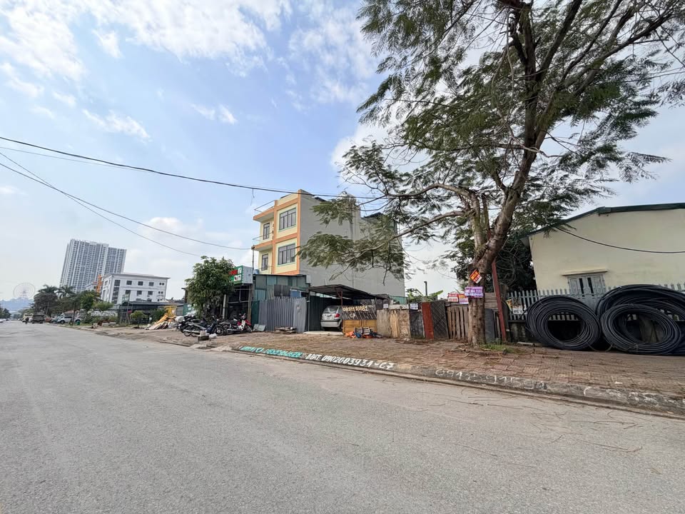 Đất nền Phường Hà Khánh 200m² giá thương lượng - Vị trí thuận lợi cho đầu tư