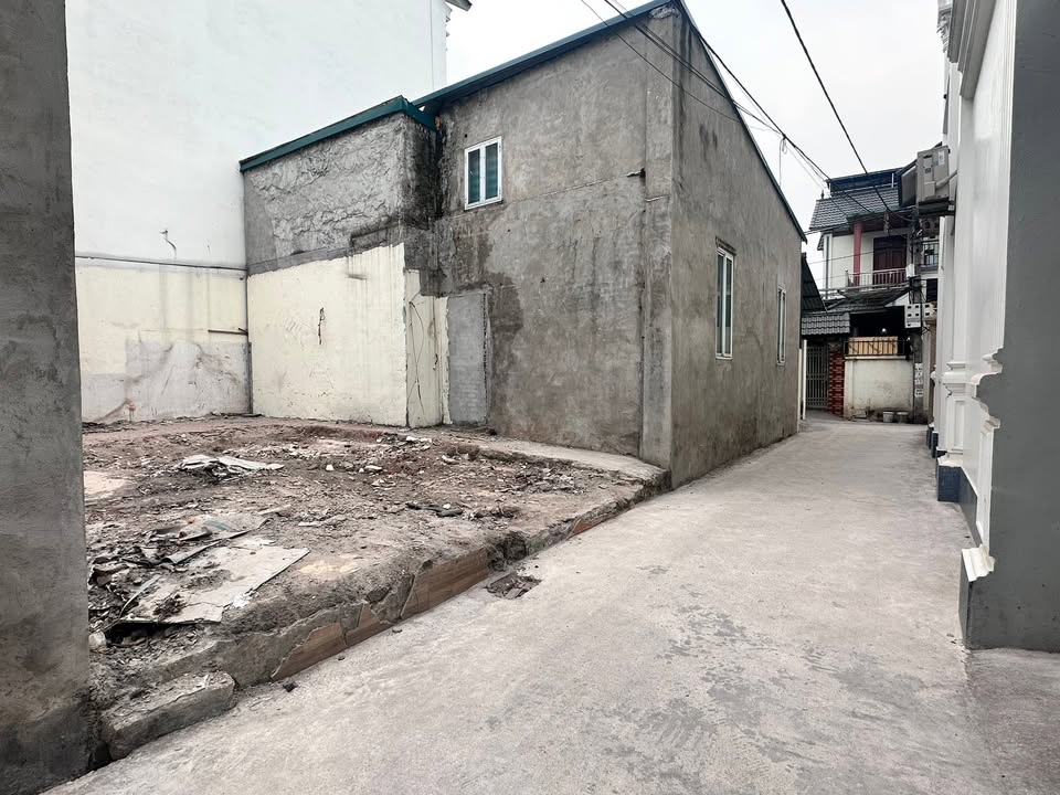 Đất nền Xóm 8 Ninh Hiệp 46m² giá 4 tỷ - Sổ đỏ chính chủ, không quy hoạch!