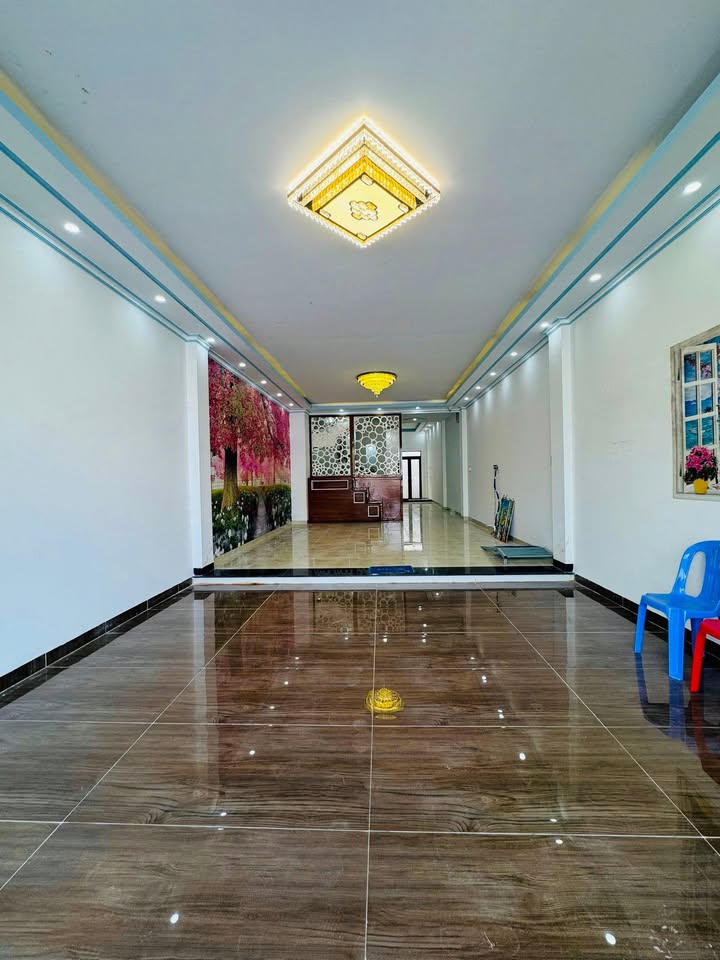 Nhà 1 Trệt 2 Lầu KDC Tràng An 106m² giá 3.2 tỷ - Sẵn sàng vào ở ngay!