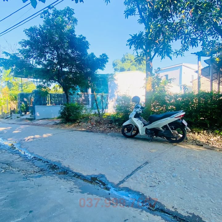 Đất Kiệt Ô Tô Tránh Trưng Nữ Vương, 182m² chỉ 1.7 tỷ - Cơ hội hiếm có!