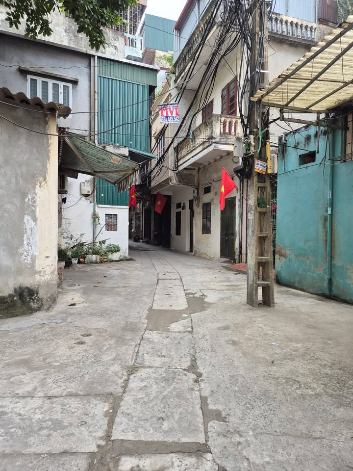 Nhà riêng Minh Khai 65m² giá 12 tỷ - Đầu tư sinh lời tuyệt vời!