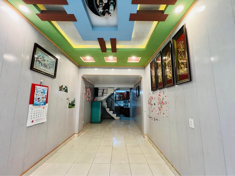 Nhà 2 tầng Đội Văn, Trại Chuối 33m² giá chỉ 2 tỷ - Vào ở ngay!