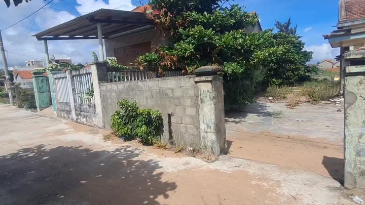 Đất thổ cư sát biển Làng Chài Lò 1 Đông Hòa 292m² - Cơ hội đầu tư tuyệt vời!