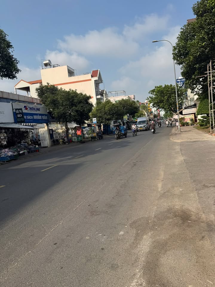 Nhà mặt tiền kinh doanh Tân Hương, Tân Phú, 94.2m² - Đầu tư sinh lời ngay!