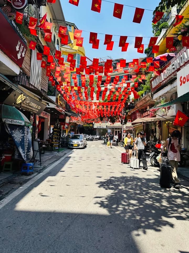 Nhà phố Lương Ngọc Quyến, Hoàn Kiếm 30m² giá 6 tỷ - Vị trí đắc địa trung tâm!