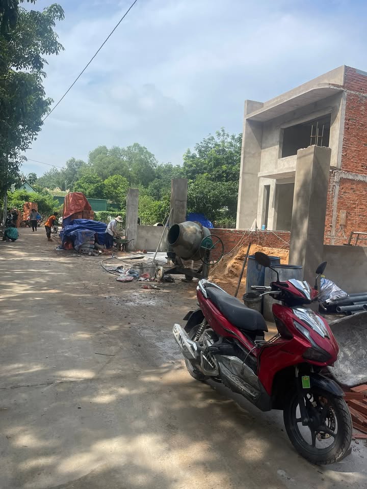 Đất nền Phường Chánh Phú Hòa 203m² giá 1.4 tỷ - Sổ hồng chính chủ