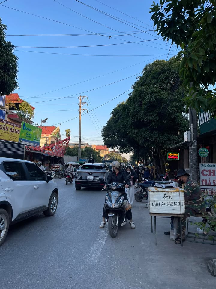 Đất thổ cư mặt tiền 8m tại Phường Âu Cơ - Giá thỏa thuận hấp dẫn!