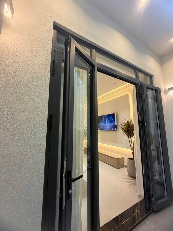 Nhà phố Gò Vấp 30m² giá 4.65 tỷ - Vị trí đắc địa gần chợ Hạnh Thông Tây!