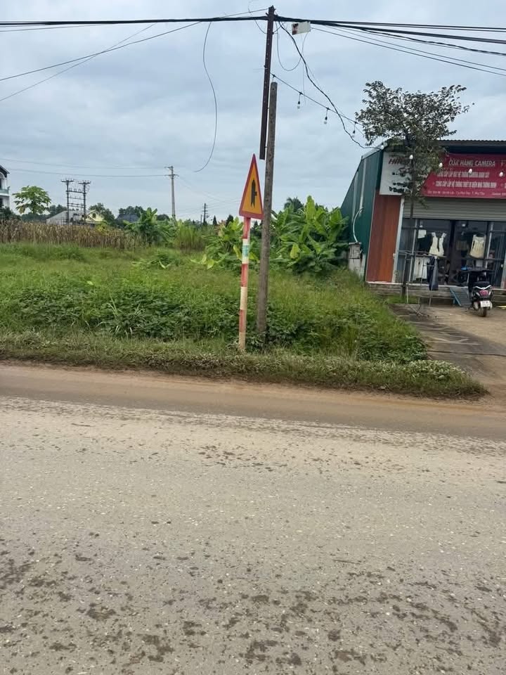 Đất nền Cổng KCN Phú Hà 110m² giá 3 tỷ - Đầu tư sinh lời ngay!