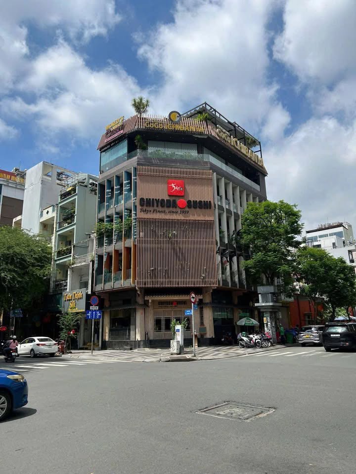 FrontHouse 254-256 Lê Thánh Tôn, Quận 1 - Đầu tư sinh lời 1.200 tỷ