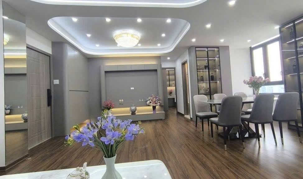 Căn hộ Mễ Trì Hạ 115m² giá 9 tỷ - Full nội thất, tiện ích đỉnh cao!