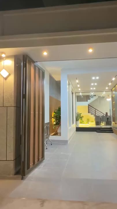 Nhà đẹp Lối 2 Nguyễn Văn Cừ 140m² giá 8 tỷ - Thiết kế hiện đại như biệt thự