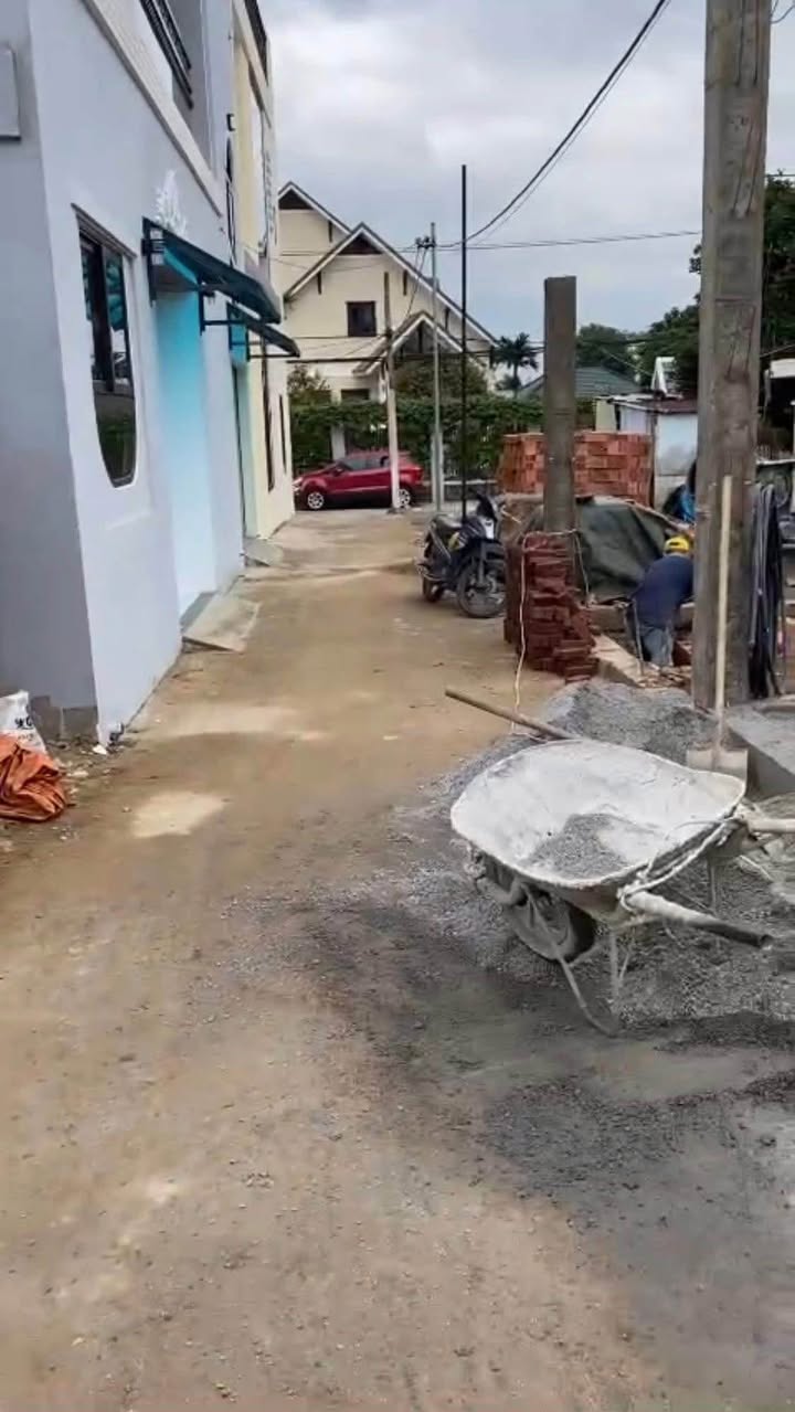 Đất Kiệt Ô Tô Tôn Đản, Quận Cẩm Lệ 102.5m² giá 3.05 tỷ - Khu dân cư sầm uất!