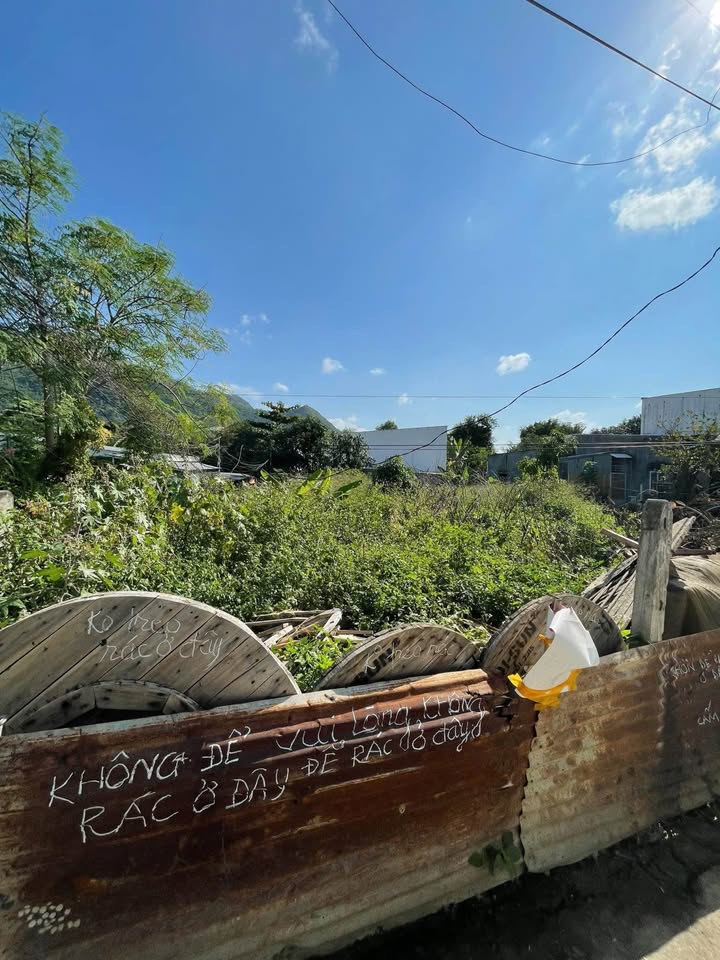 Đất nền đường xe ô tô Nha Trang 65.5m² giá 1.64 tỷ - Mặt tiền thuận lợi!