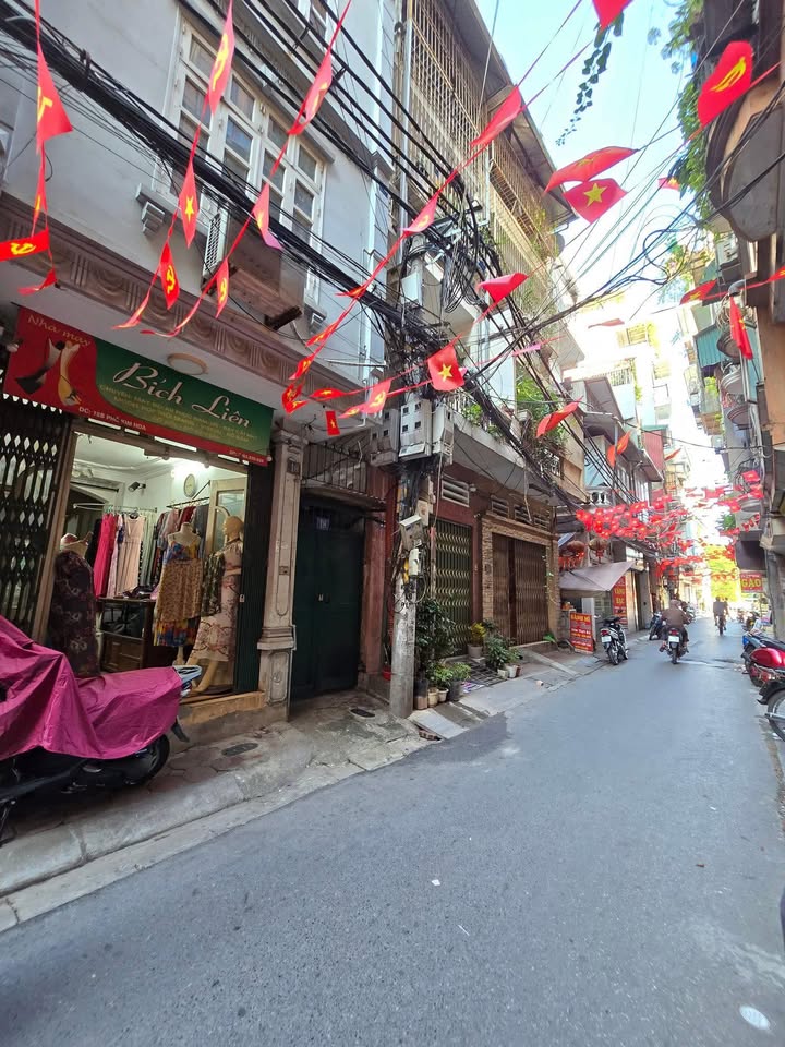 Nhà mặt phố Kim Hoa - Đống Đa 68m² giá 24 tỷ - Kinh doanh sầm uất!