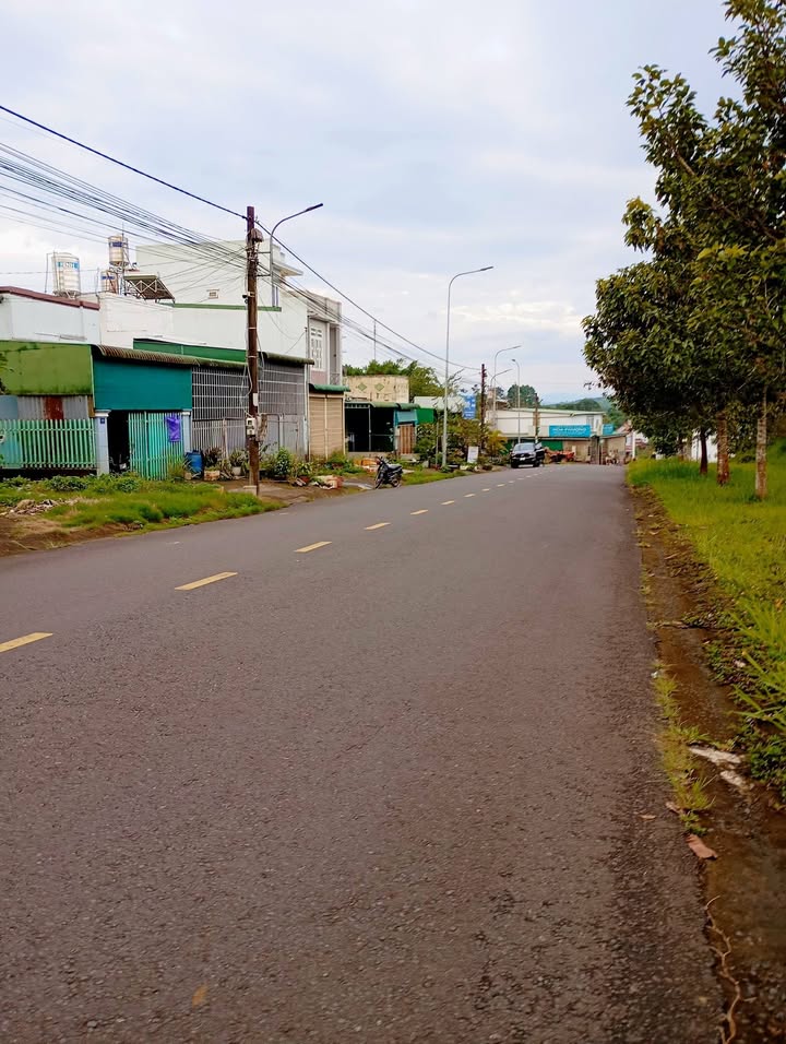 Đất nền TP Bảo Lộc 420m² giá 3.5 tỷ - Vị trí đắc địa gần trường Đại học Tôn Đức Thắng!