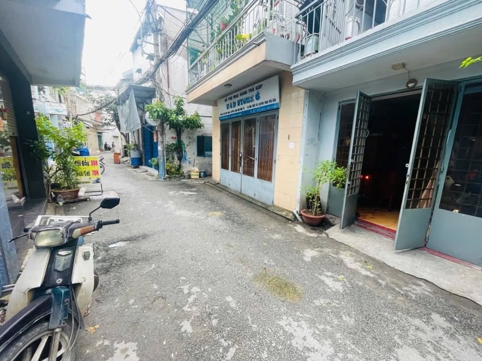 Bán FrontHouse mặt tiền Phường 11, Tân Bình 110m² giá 14 tỷ - Đầu tư sinh lời!