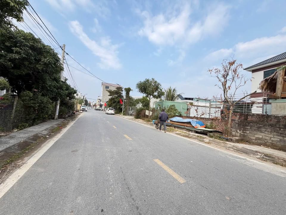 FrontHouse tại Thôn Minh Kha, Phường Đồng Thái, 80m² - Đường lớn, kinh doanh thuận lợi!