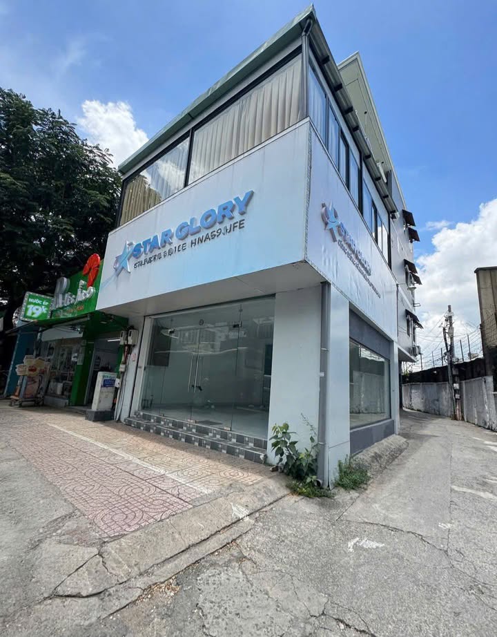 Nhà cho thuê tại Âu Cơ, Quận 11, 180m² - Vị trí siêu đẹp, vào ở ngay!