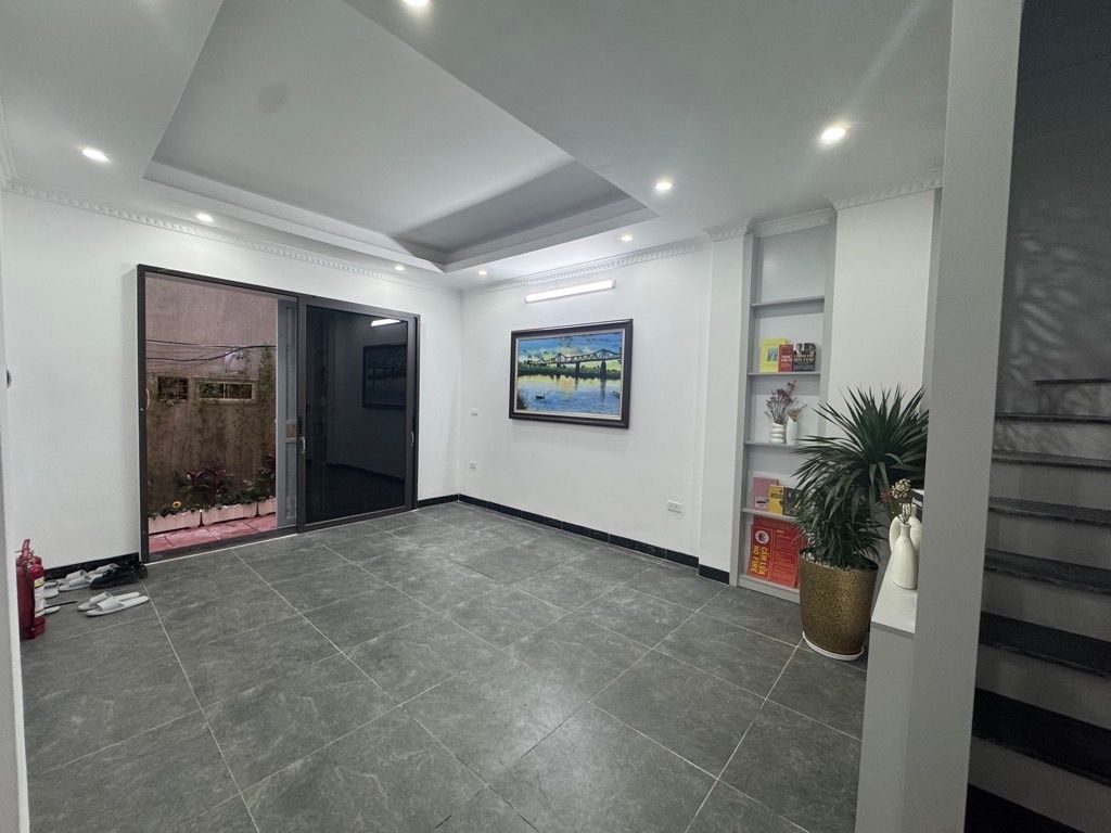 Bán chung cư mini lô góc Nguyễn Văn Cừ, Long Biên 55m² giá 14,5 tỷ - Đầu tư sinh lời ngay!