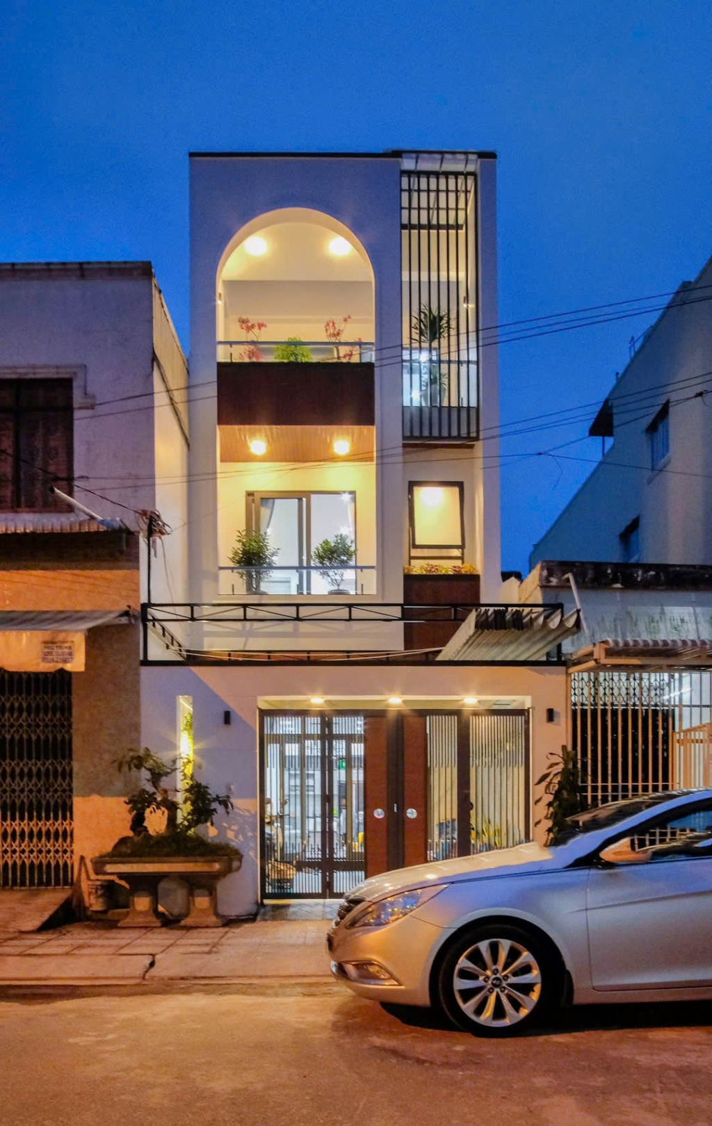 Nhà mặt tiền Đông Thạnh 8, Hóc Môn 100m² giá 8 tỷ - Đầu tư sinh lời ngay!