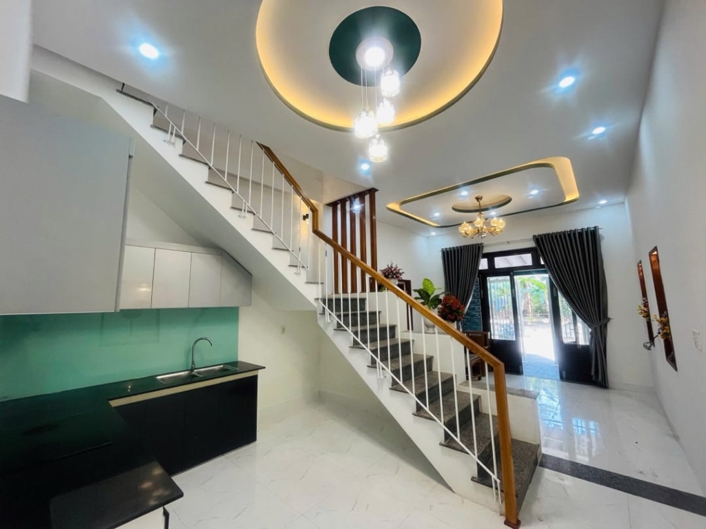 Nhà đẹp Khuê Mỹ Đà Nẵng 76.5m² giá 8.5 tỷ - Vị trí siêu đẹp, ô tô đậu trước nhà!