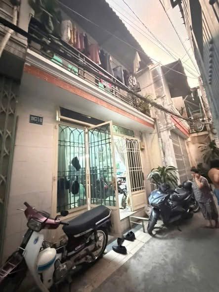 Nhà hẻm đẹp Phạm Thế Hiển, P6, Q8 - 34m² giá 2,78 tỷ - Cơ hội đầu tư tuyệt vời!