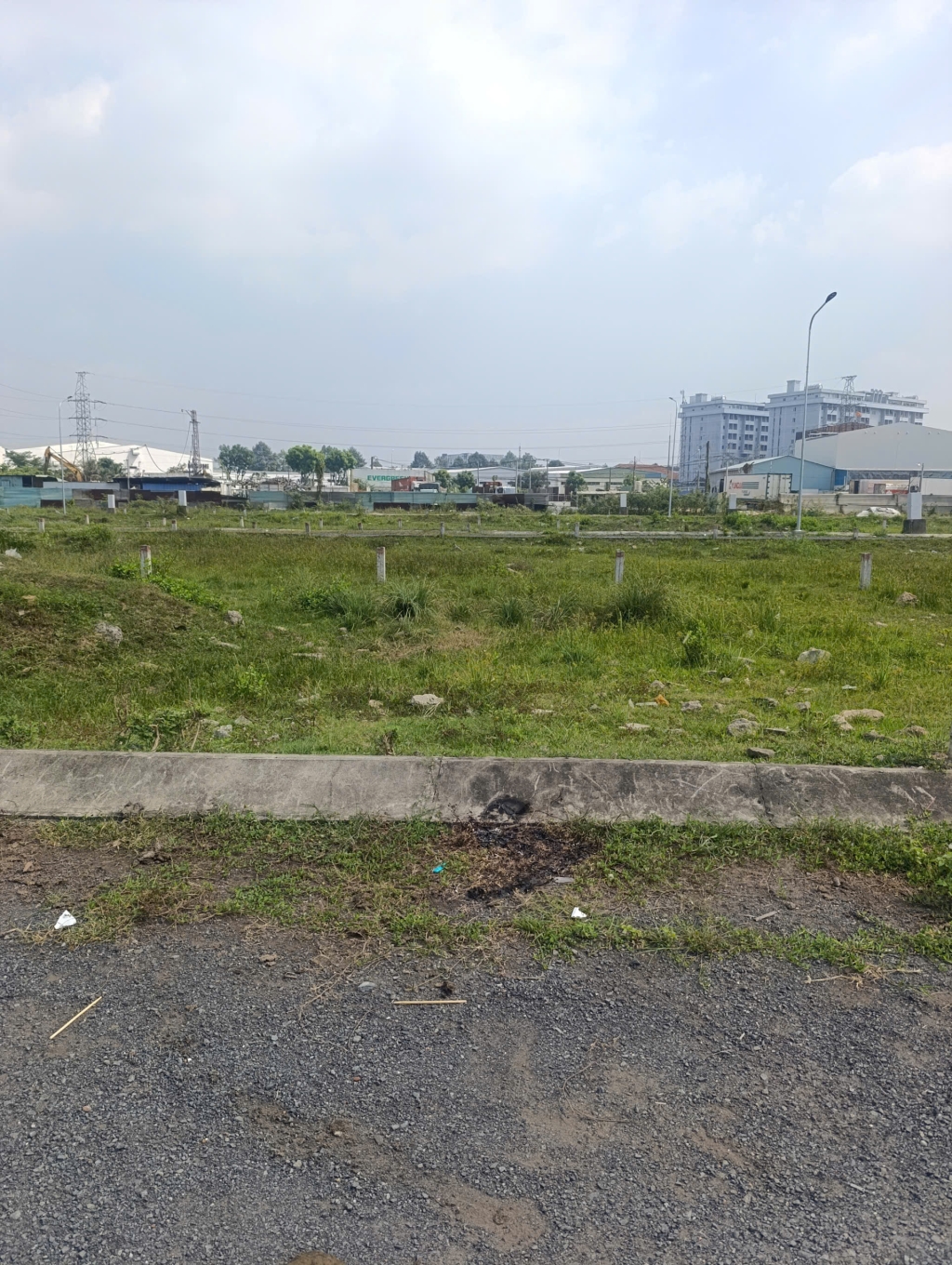 Đất Thủ Đức 50m² giá 2.85 tỷ - Sổ hồng riêng, công chứng ngay!