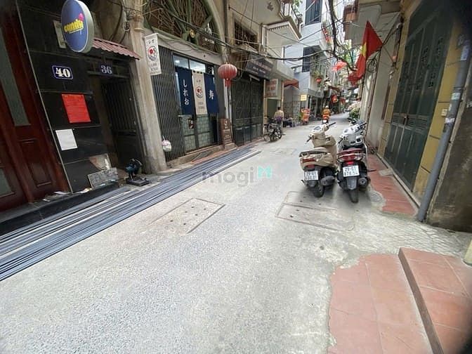 Bán nhà Trường Chinh, quận Đống Đa, 59.1m², giá 22.3 tỷ - Chính chủ, ngõ thông thoáng!