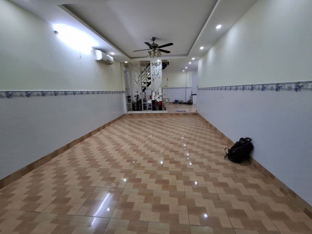 Nhà phố Trần Bình Trọng Gò Vấp 45m² giá 4.6 tỷ - Nở hậu, chính chủ!