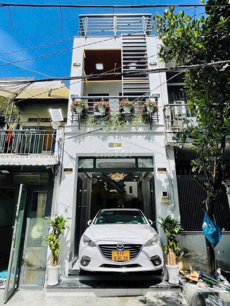 Nhà nguyên căn 3PN 3WC đường Hoàng Hoa Thám, Bình Thạnh - Chỉ 15 triệu/tháng!