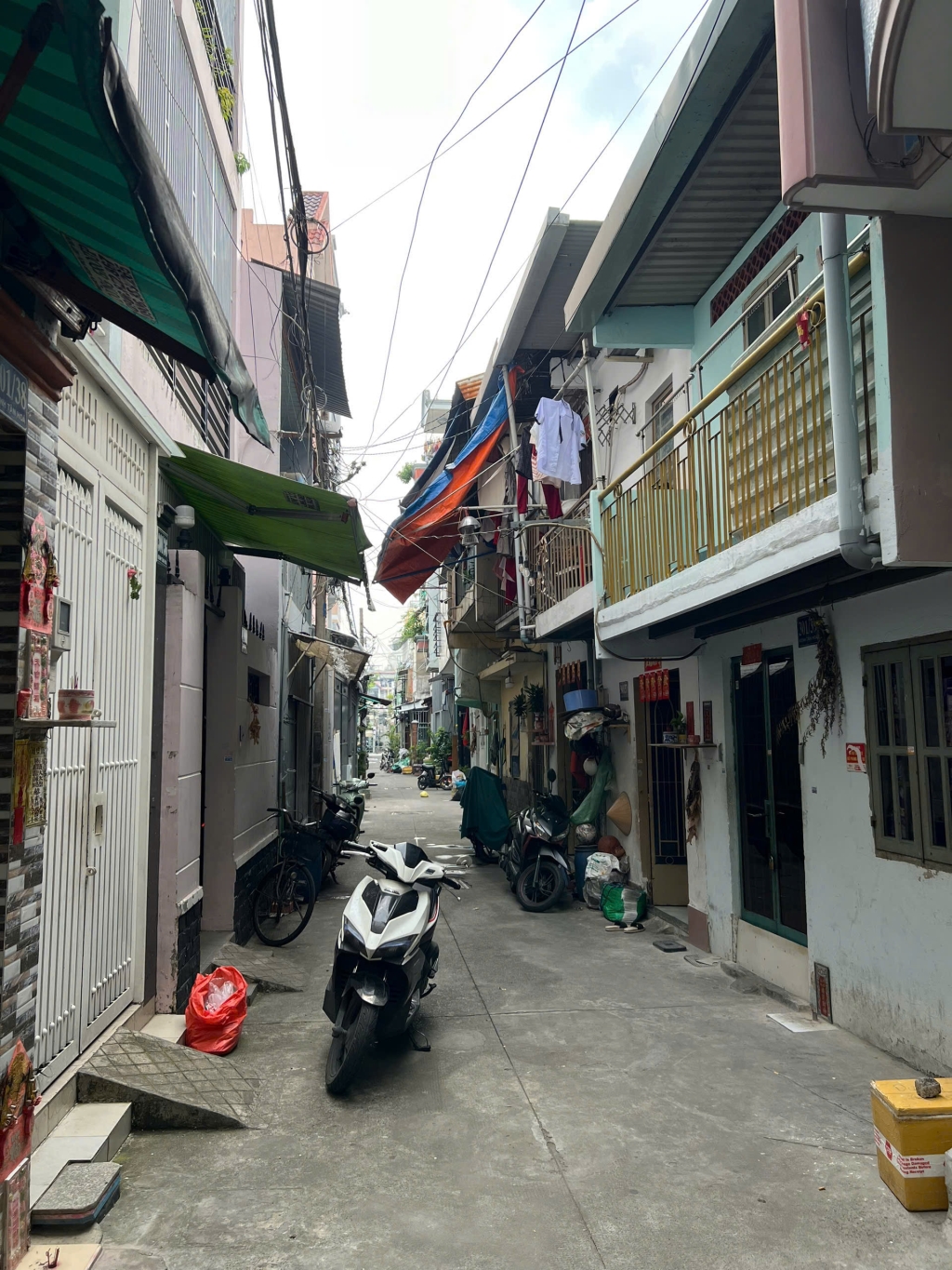 Nhà phố Tân Phú 20.8m² giá 2.9 tỷ - Sổ hồng riêng, vào ở ngay!