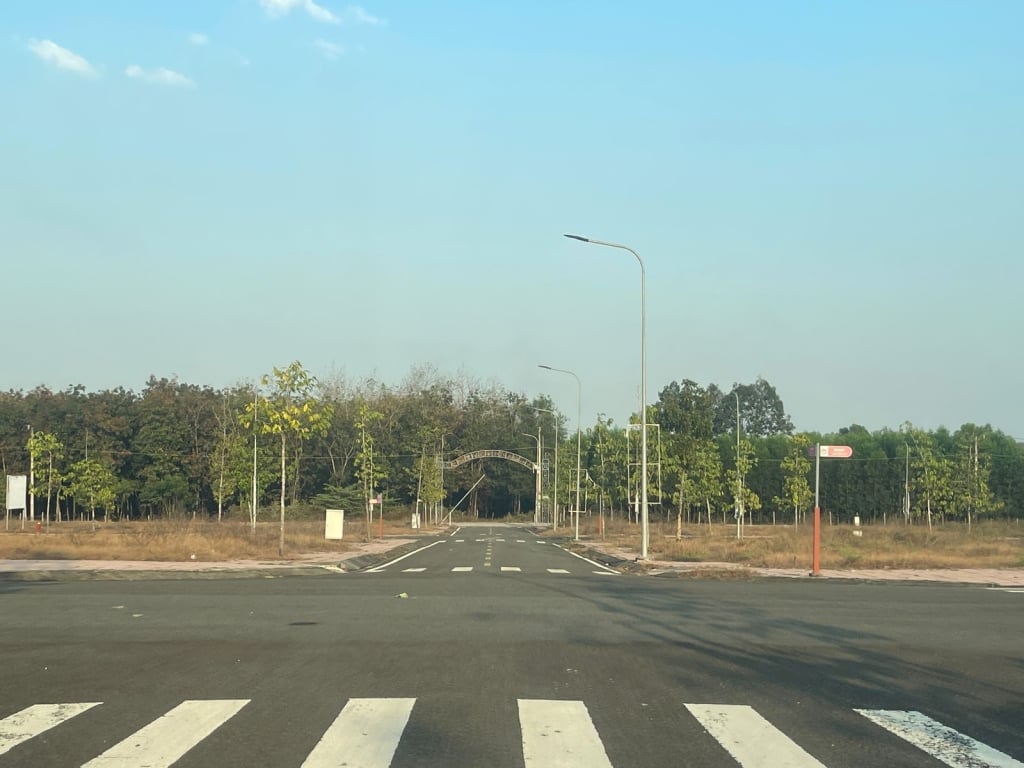 Đất nền Lakeone City Bình Long 159,4m² giá 2,94 tỷ - Đầu tư bền vững!