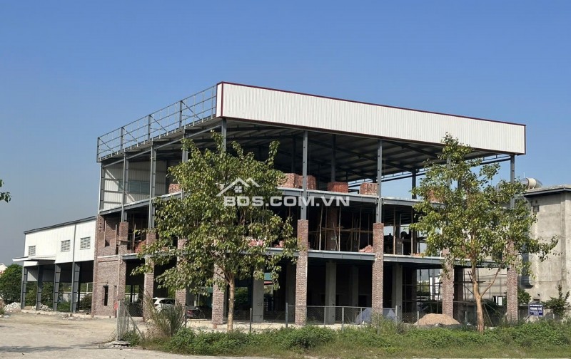 Cho thuê mặt bằng 2.800m² tại TP. Ninh Bình - Sẵn showroom 3 tầng!