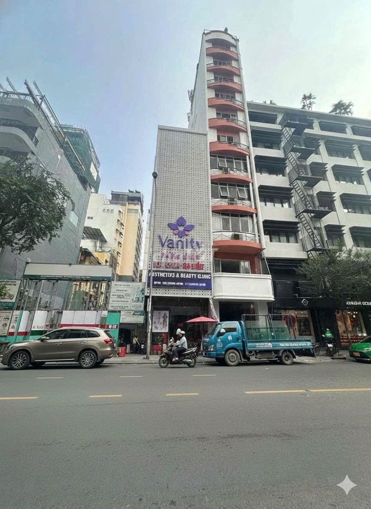 Cho thuê văn phòng góc Mạc Thị Bưởi, 350m², giá 170 triệu - Địa điểm vàng cho doanh nghiệp!