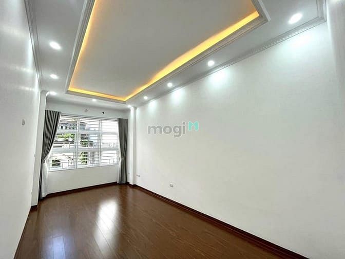 Nhà phố Nguyễn Đức Cảnh, 55m², giá 15.8 tỷ - Đầu tư sinh lời ngay!