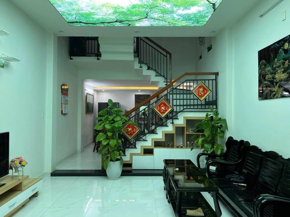 Nhà 3 tầng đường Hà Huy Tập, quận Thanh Khê, 50m² giá 6 tỷ - Ô tô vào tận nơi!