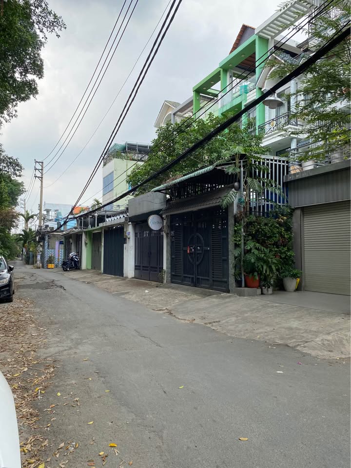 FrontHouse 60m² Hiệp Bình Chánh giá 5.1 tỷ - Xe hơi đậu ngày đêm