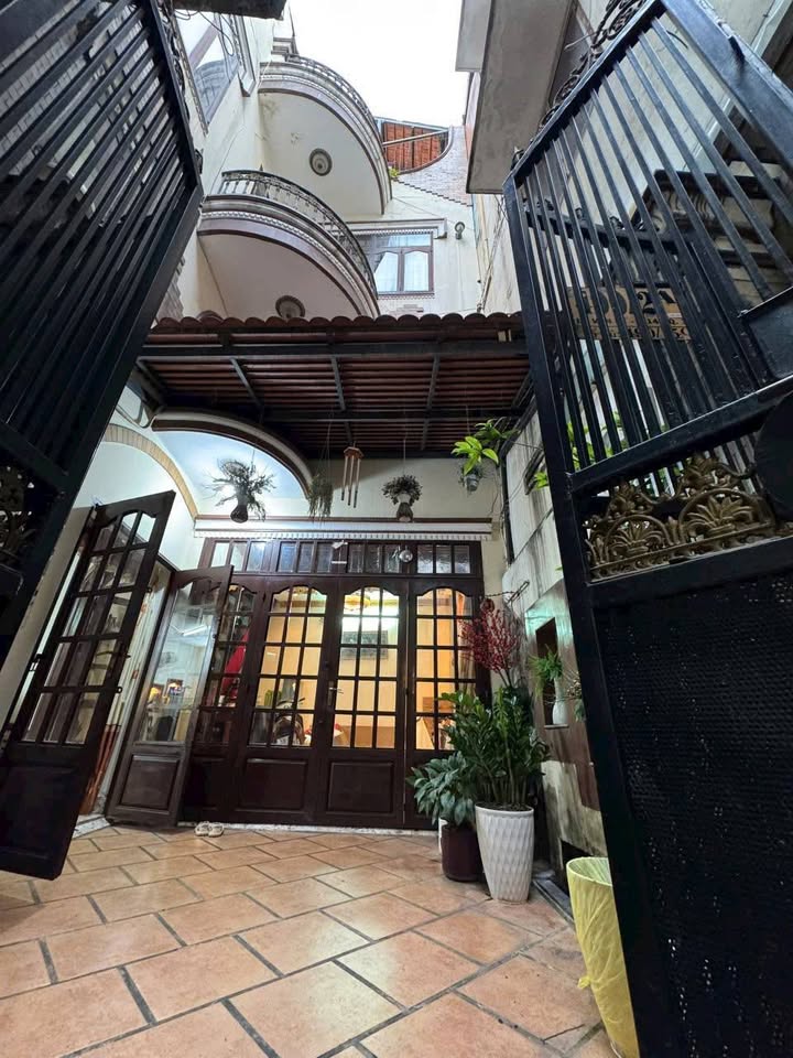 Nhà phố 490/13 Lê Văn Sỹ, Quận 3, 61m² - Sổ hồng riêng, xây kiên cố!