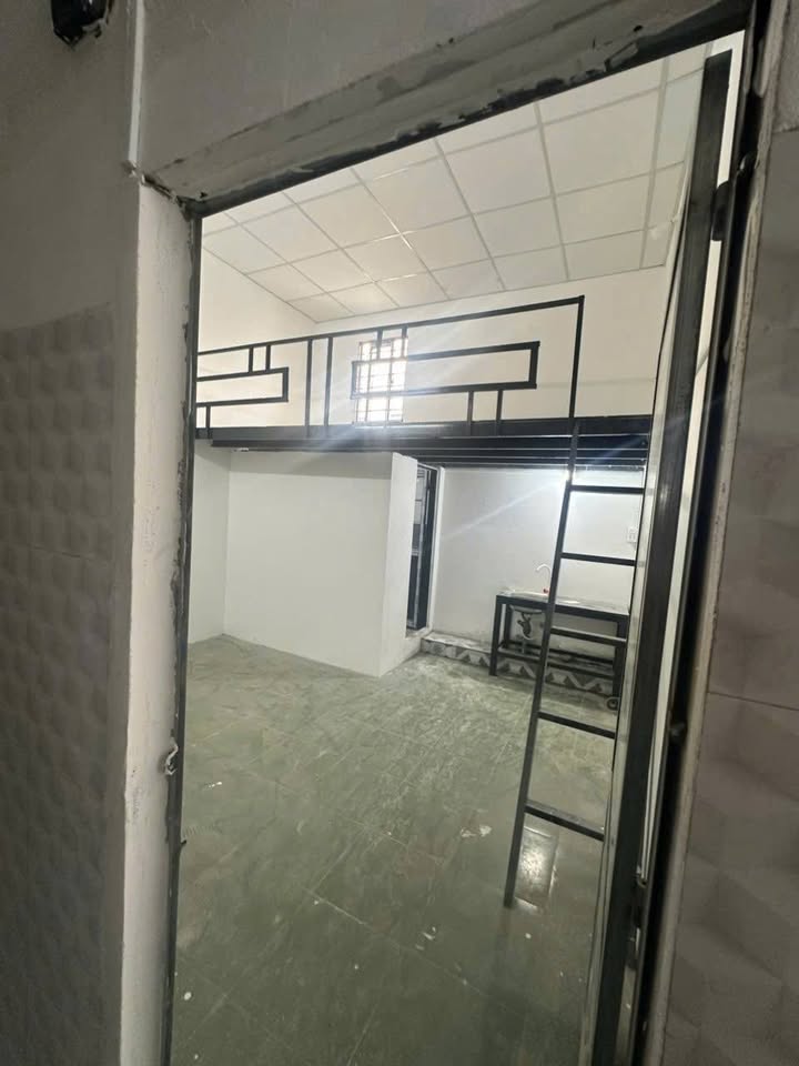 Phòng cho thuê tại 621 Trần Đại Nghĩa, Bình Tân giá 2.1 triệu - Tiện nghi đầy đủ!