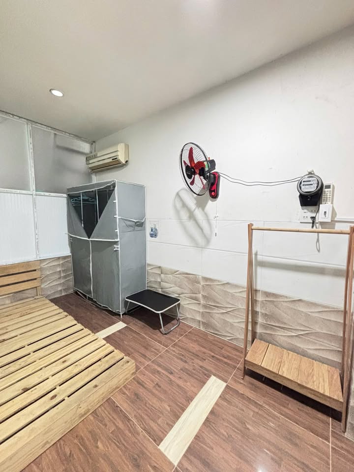 Phòng trọ cho thuê tại Trần Chiên, Lê Bình, Cái Răng 1.3 triệu - Nội thất đầy đủ, vệ sinh riêng