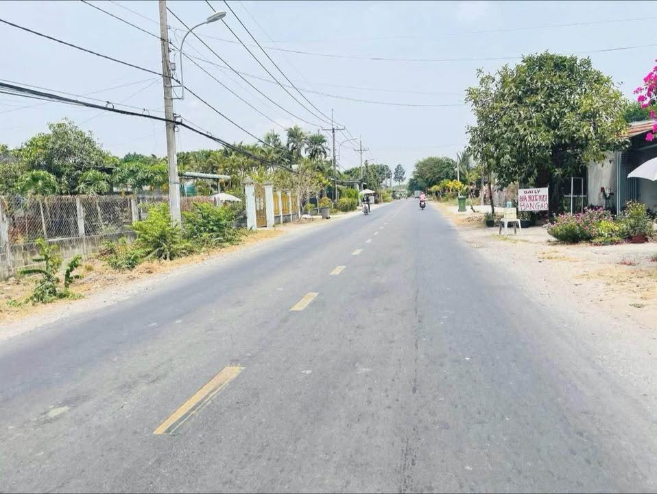 Vườn 1500m² Huyện Bình Chánh Giá 345 triệu - Sổ hồng riêng, an ninh tốt!