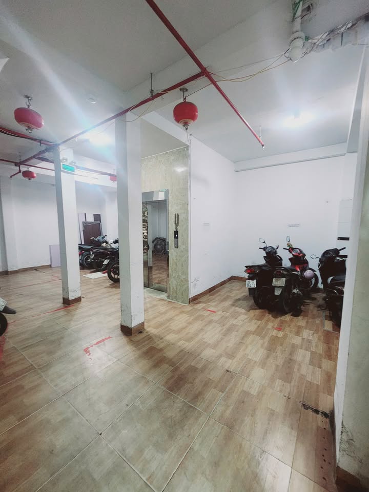 Nhà 7 tầng tại Tân Triều 81m² giá 17 tỷ - Dòng tiền 100 triệu/tháng!