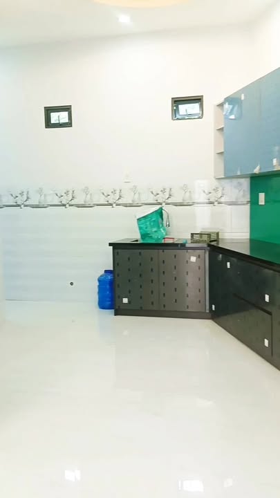 Nhà đẹp hẻm đường Nguyễn Huệ, Quy Nhơn 47m² giá 3.5 tỷ - Nội thất cao cấp, sẵn sàng ở ngay!