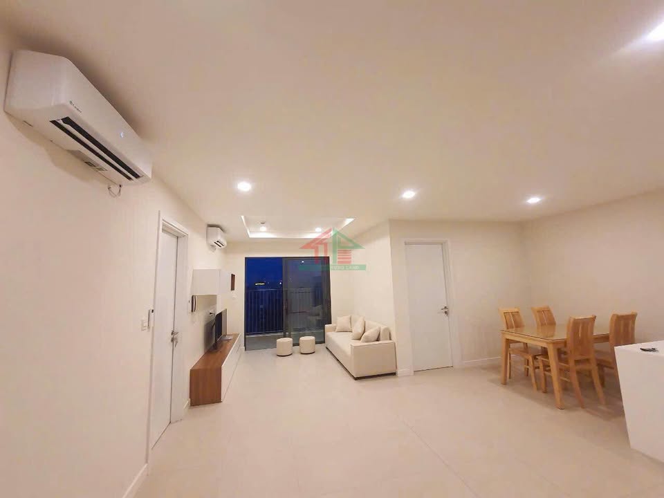 Căn hộ Kosmo Xuân Tảo 84m² giá 10 tỷ - Thiết kế hợp lý, sẵn sổ đỏ!