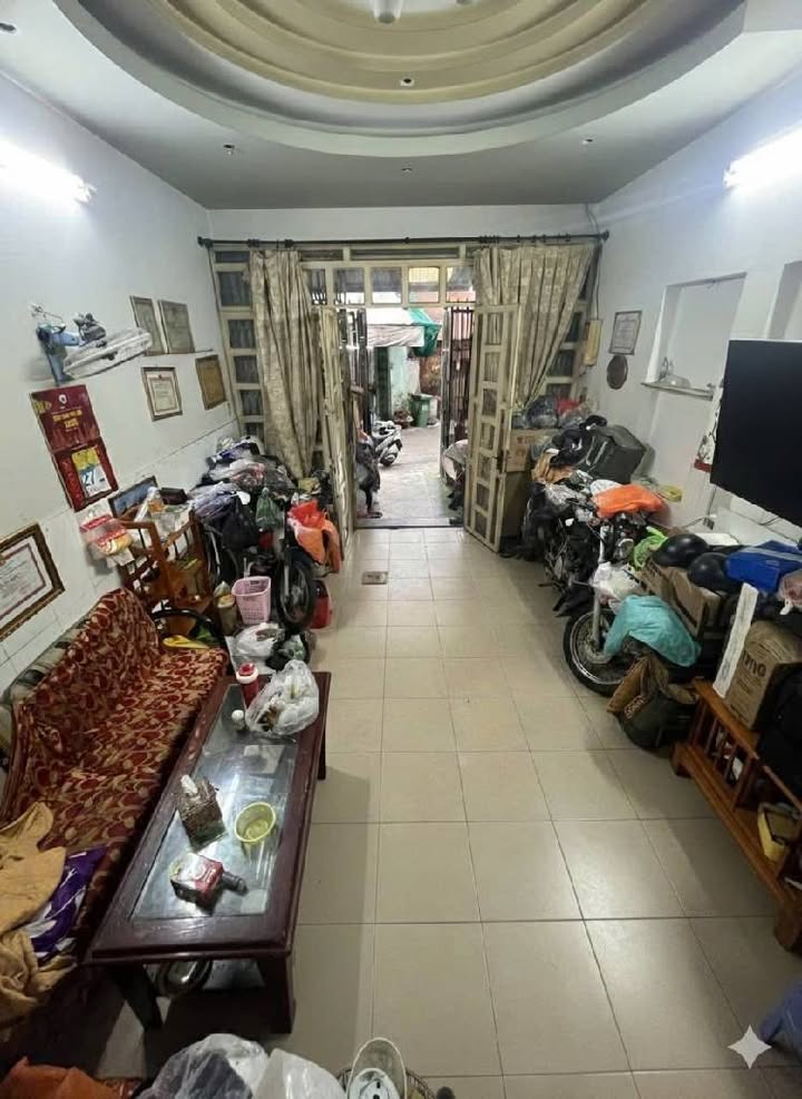 Nhà hẻm 6m Hoàng Xuân Nhị, Tân Phú - 62m² - Giá 8 tỷ, Pháp lý đầy đủ!